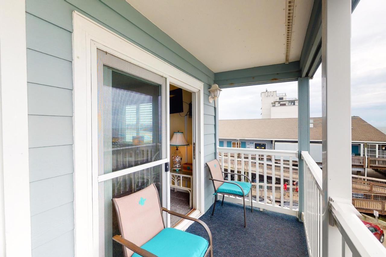 Beachfront Blessing Myrtle Beach Exterior photo