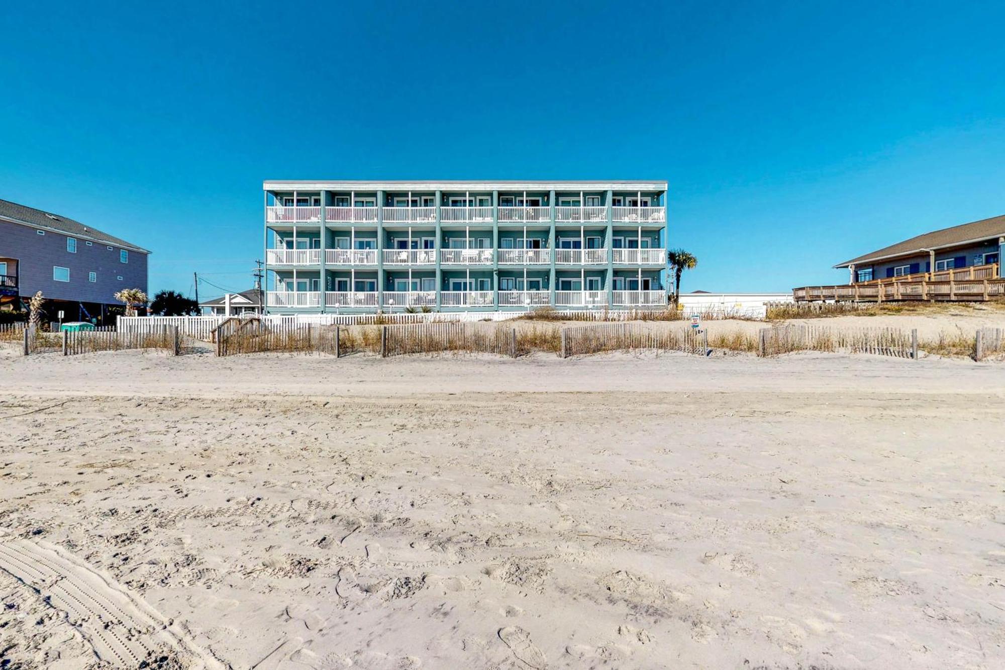 Beachfront Blessing Myrtle Beach Exterior photo